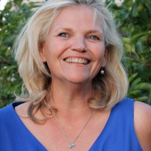 Meet your Posher, Julie mcdonald - Picture 1 of 1